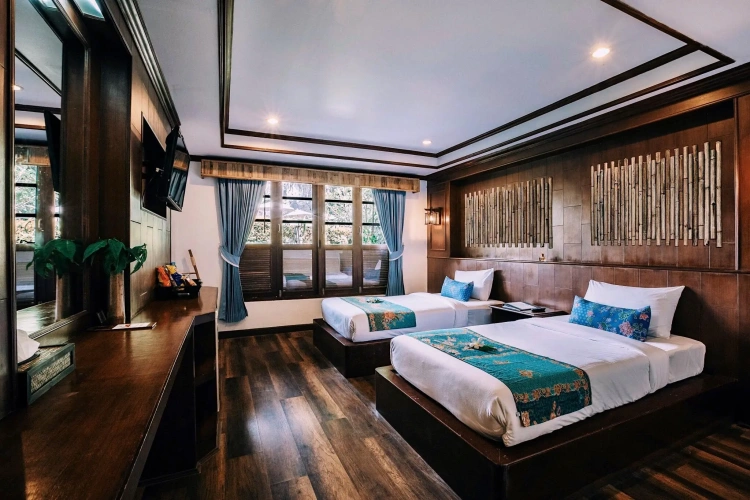 Superior Twin room