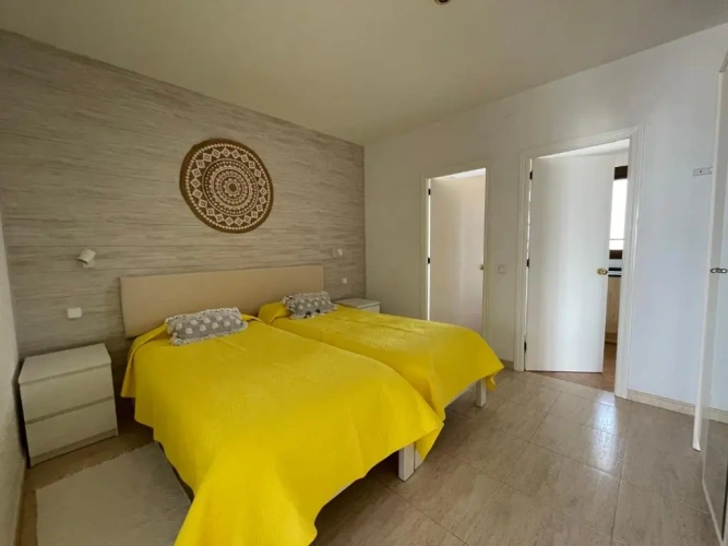 1 Bedroom Apartment with sea view