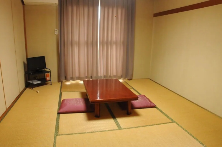 Iseshima Youth Hostel