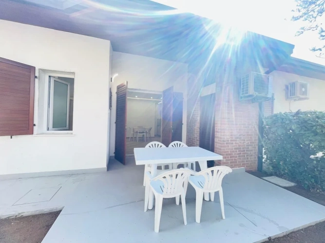 2 Bedrooms Villa with garden view