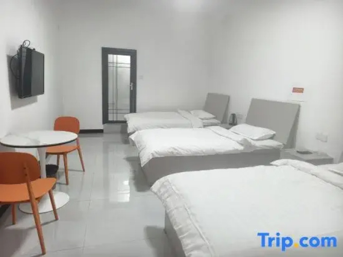 Korla Longzeyuan Hotel