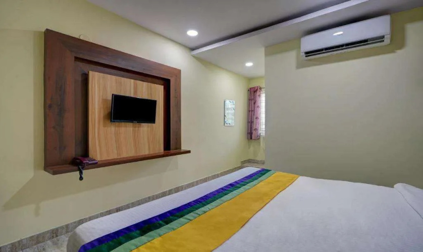 Itsy Hotels Galaxy Park