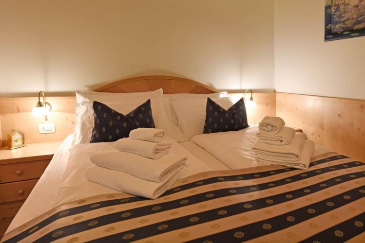 2 Bedrooms Double Suite