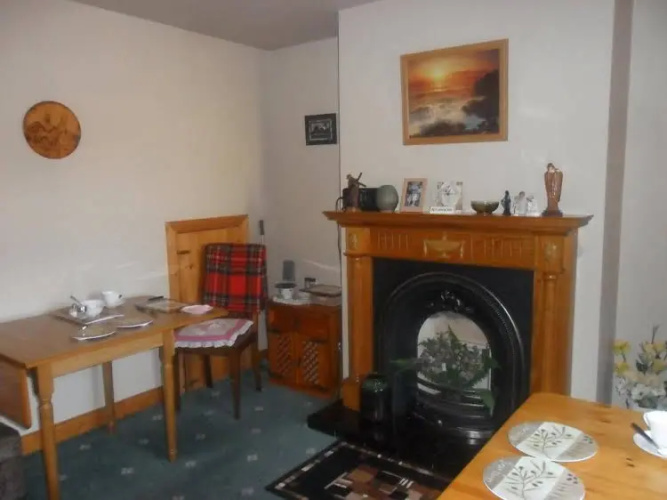 Glen House Room