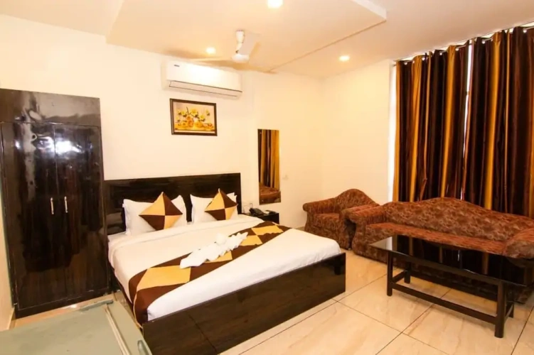 Luxury room