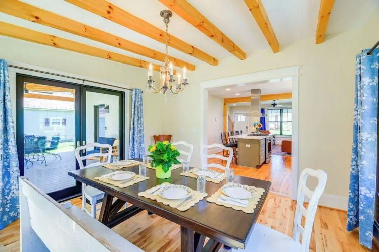Stunning Damascus Vacation Rental w/ Fire Pit!