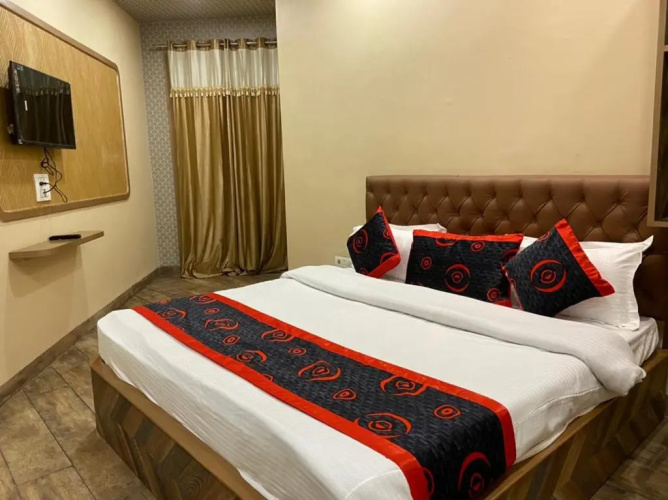 Hotel 98, Amritsar