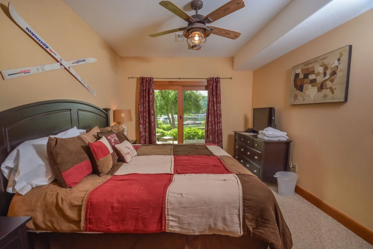 Firefly Cove 4 Bedroom House