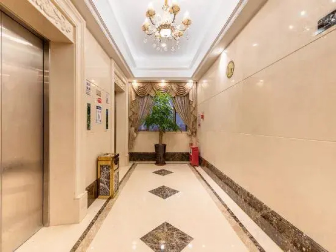 Kinghowe Hotel