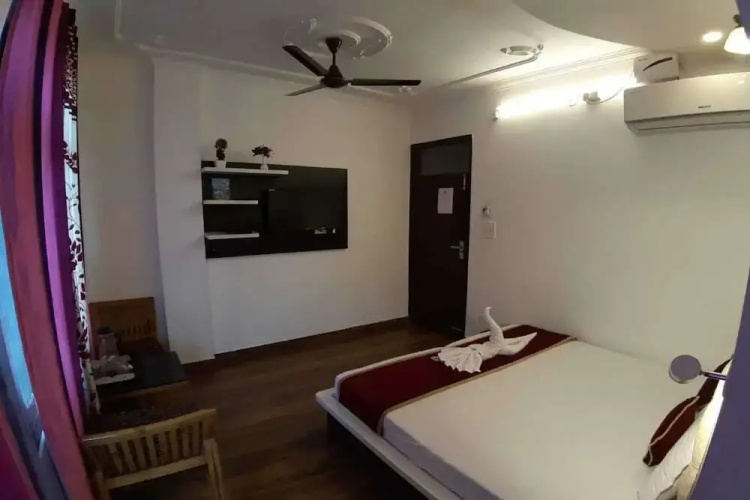 Hotel Aavas