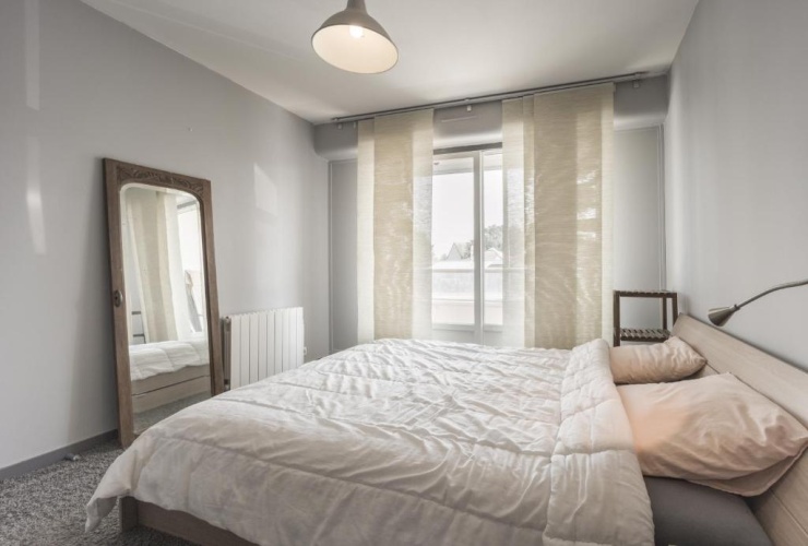 2 Bedrooms Apartment