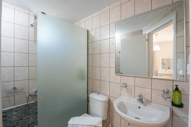 Alexander House photo 11
