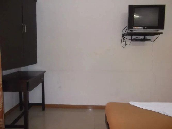 Hotel Nisarg Lounge