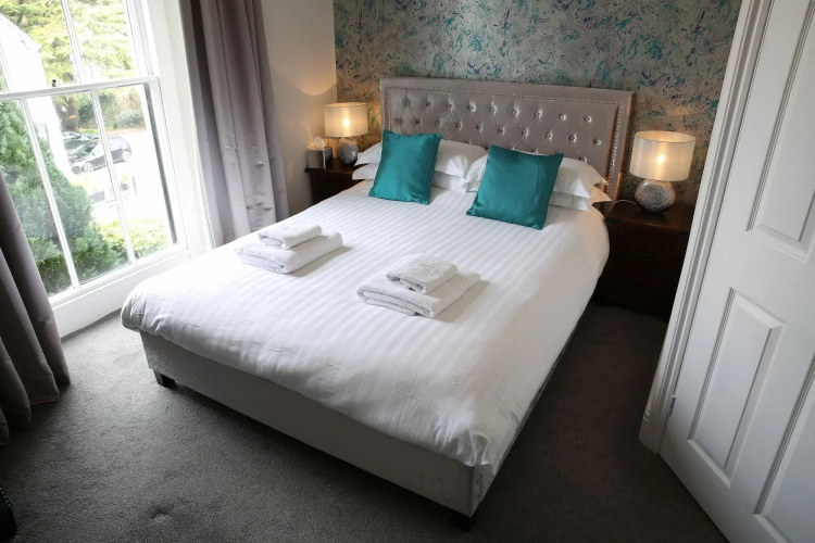 Latimer House