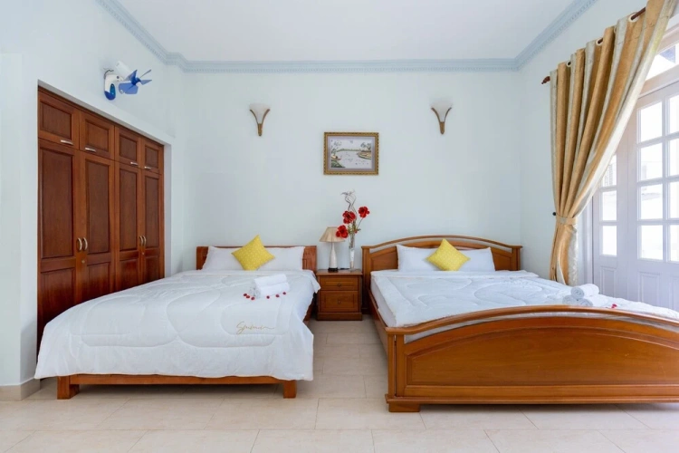 Guest rooms