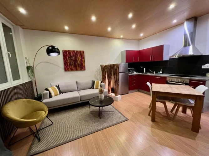 2 Bedrooms Double Apartment