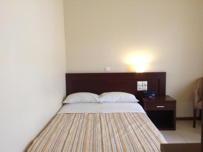 Standard Twin room with balcony