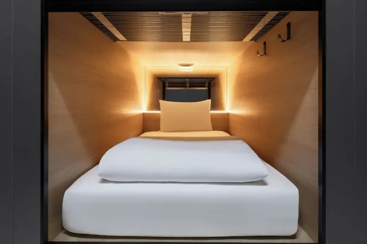 Capsule Cocoon