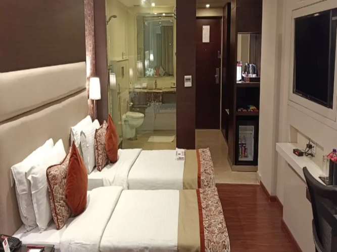 Standard Twin Club room