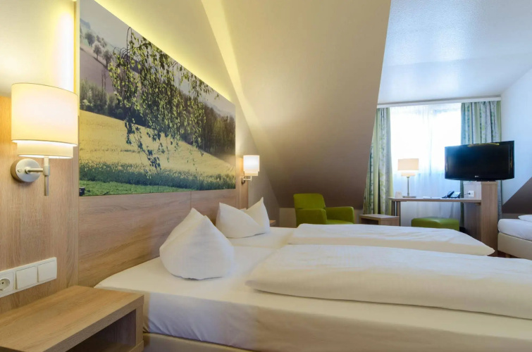 Garden Hotel