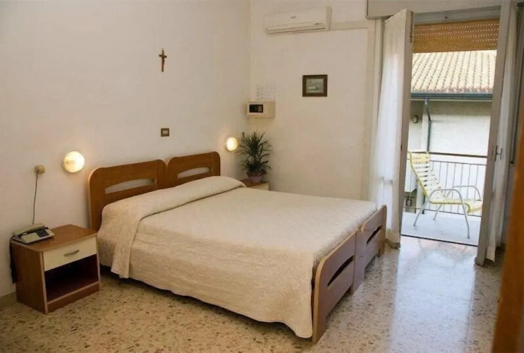 Standard Double room with balcony