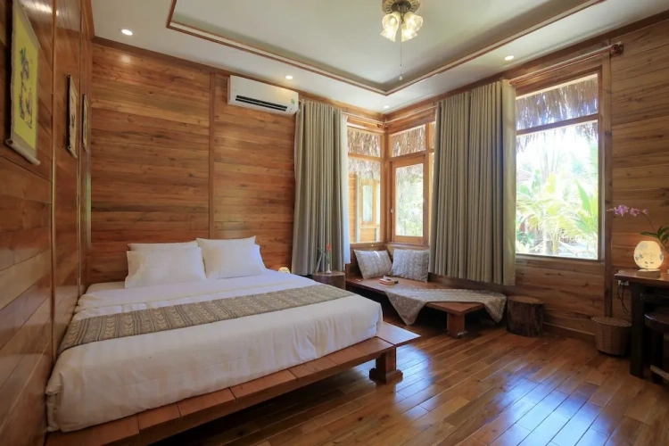 Family Bungalow with balcony and with view