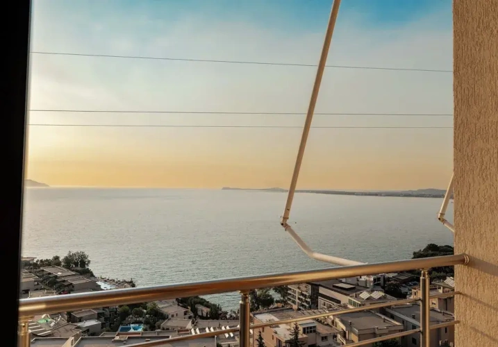 Deluxe Double room with balcony and with sea view