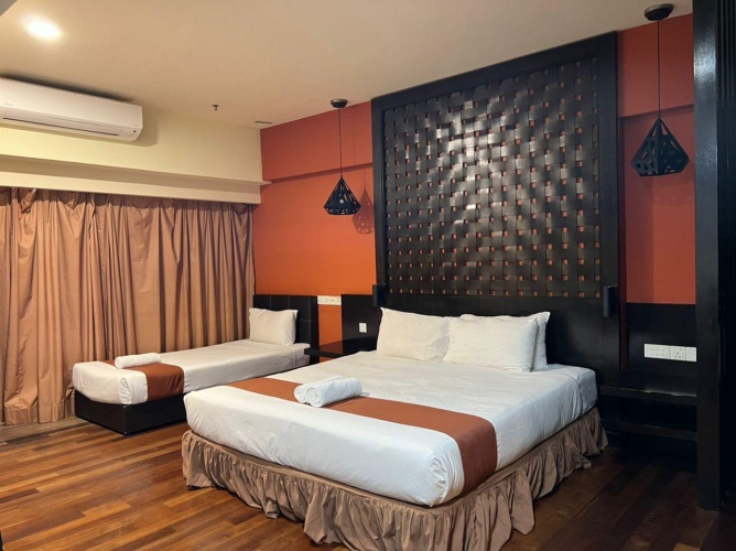 Triple Family Suite