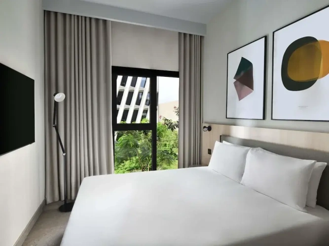 2 Bedrooms Business Apartment
