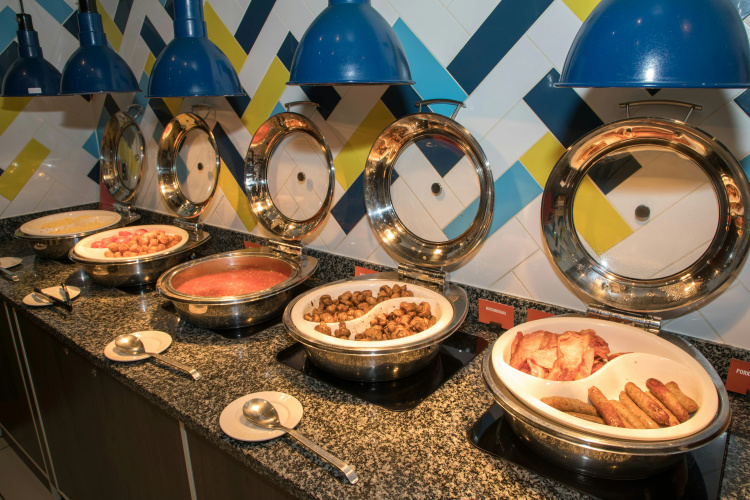 Hampton by Hilton London Croydon photo 12
