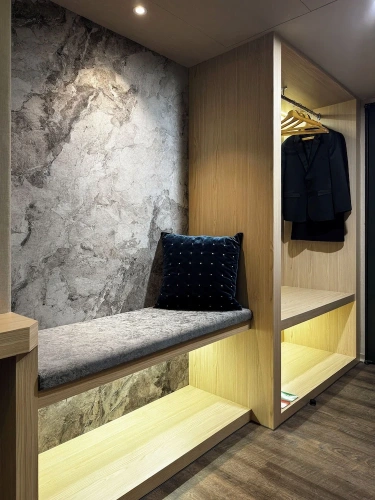 Deluxe Quadruple room with balcony