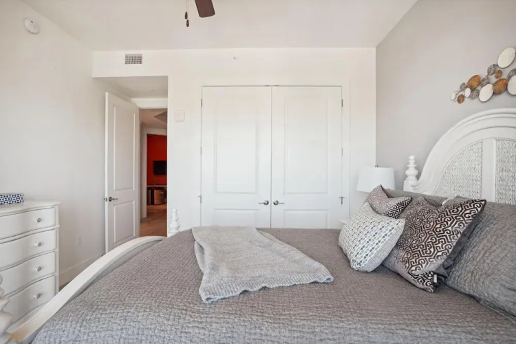 The Harbor Condo 305 Premier