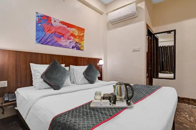 Collection O 45876 Hotel Benchmark Vijay Nagar