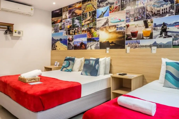 Standard Triple room