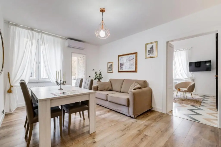 Living Rome Repubblica apartment
