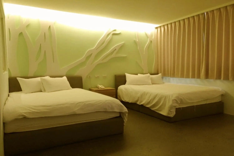 Standard Quadruple room