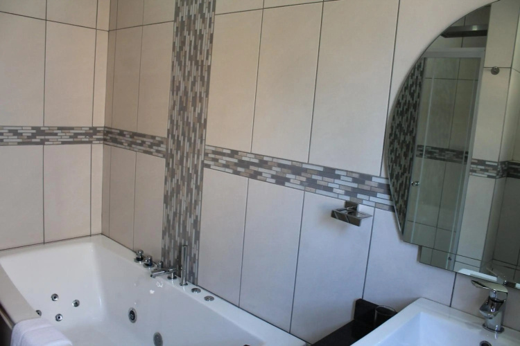 Nelspruit Lodge