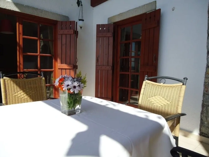 1 Bedroom Junior Suite with partial sea view