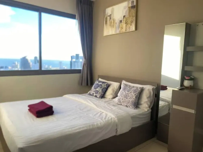 2 Bedrooms Apartment