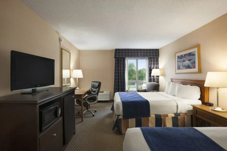 Ramada Plaza Riverside