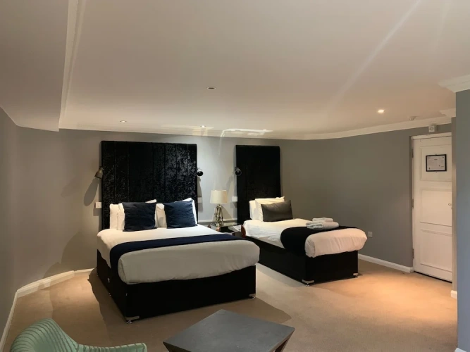 Superior Triple room
