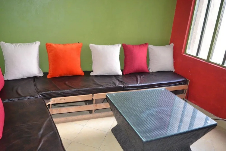 Olerai Hotel