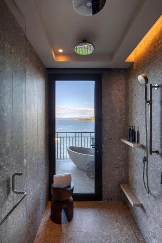 1 Bedroom Double Suite with balcony