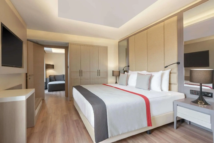 1 Bedroom Double Suite