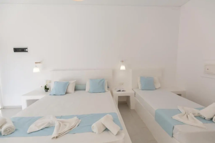 Superior Triple room