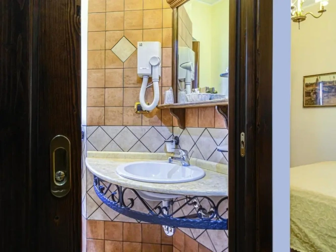 Standard Single room