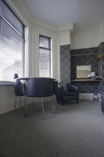 Mowbray Apartments