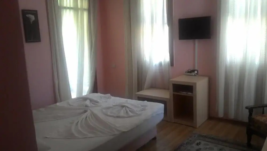 Ender Hotel