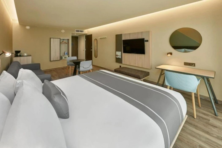 City Express Suites by Marriott Cancún Aeropuerto Riviera