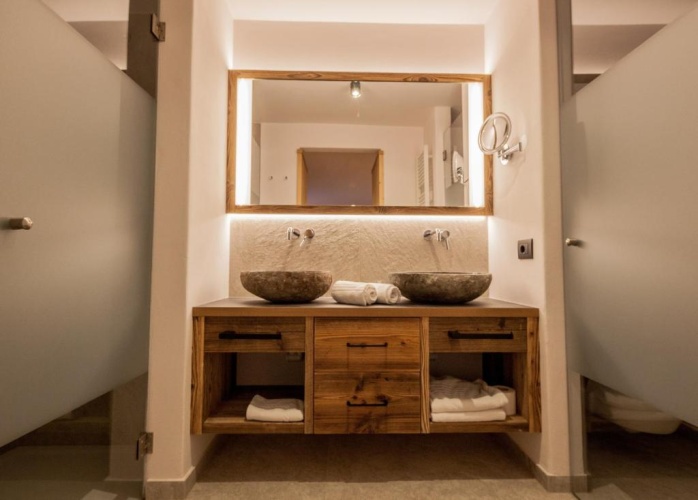 1 Bedroom Double Apartment